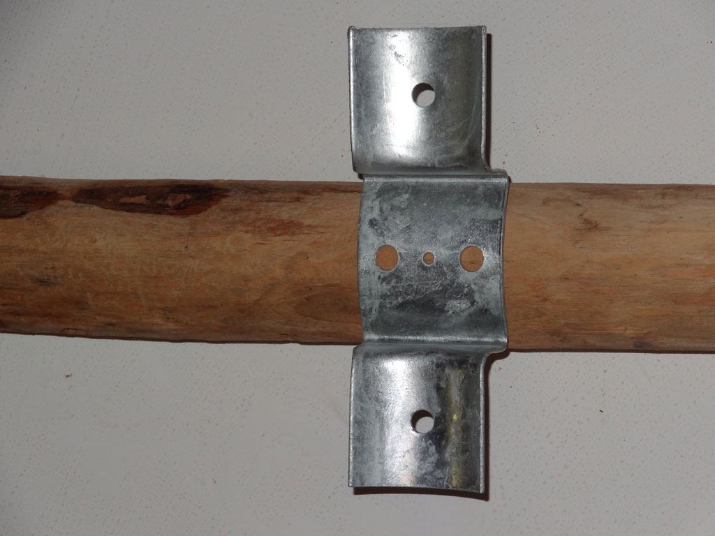 Kreuz-Stahlverbinder für Hölzer mit ca. 8cm Durchmesser, Länge 20cm, Stärke 2,5mm