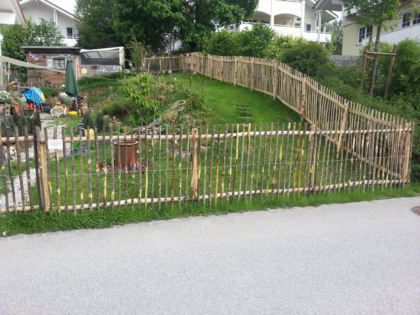 Staketenzaun_Alpen_20130521_1013215a841bea7c3fc Staketenzaun_Alpen_20130521_101321.jpg