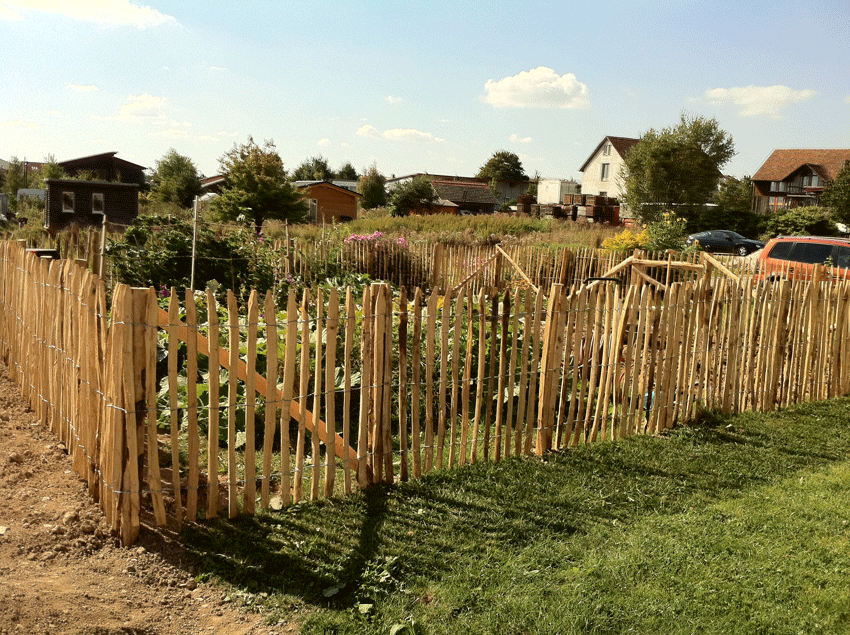 100_5__04375a84121c3cc64 Gartenzaun aus Kastanienholz